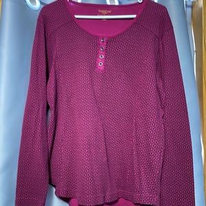 North crest maroon sweater